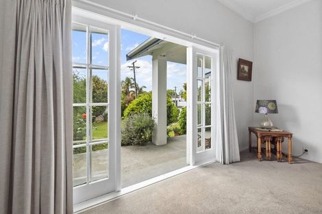 Photo of property in 3 Saint Olpherts Avenue, Hamilton East, Hamilton, 3216