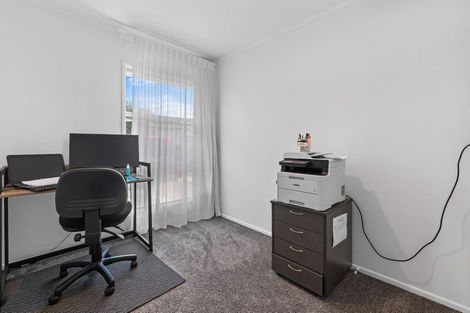 Photo of property in 10b Willmott Place, Springfield, Rotorua, 3015