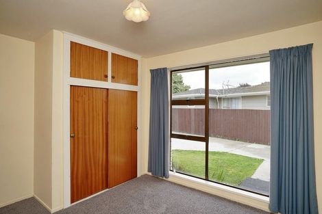 Photo of property in 1/69 Denise Crescent, Hornby, Christchurch, 8042