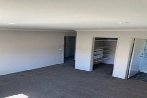 Photo of property in 13 Poppy Watts Grove, Stokes Valley, Lower Hutt, 5019