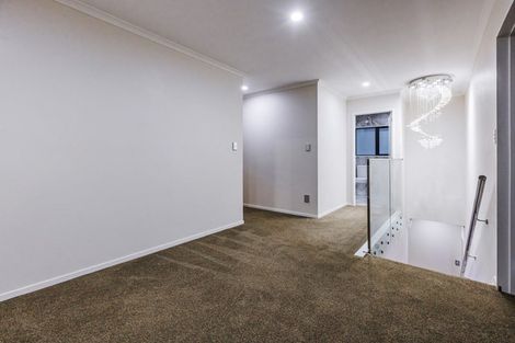 Photo of property in 13d Trimmer Terrace, Papatoetoe, Auckland, 2025
