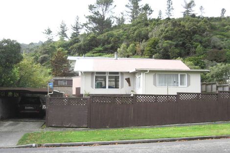Photo of property in 73 Tawhai Street, Stokes Valley, Lower Hutt, 5019