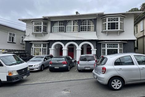 Photo of property in 9 Grass Street, Oriental Bay, Wellington, 6011