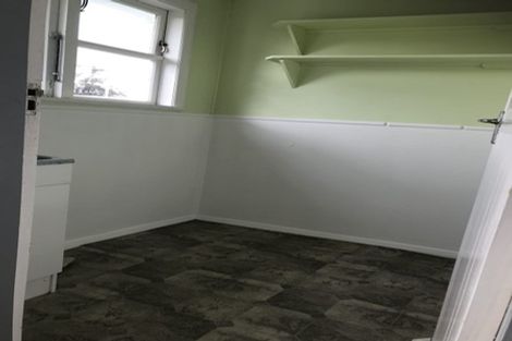 Photo of property in 4 Sloane Street, Glen Innes, Auckland, 1072