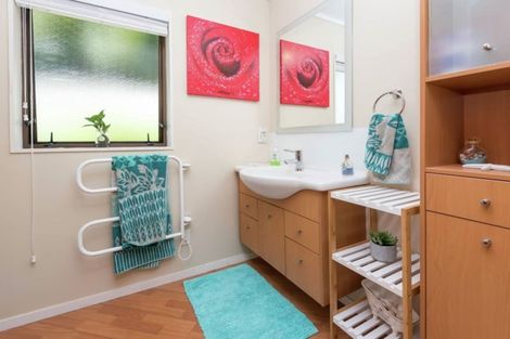 Photo of property in 1/14 Chip Grove, Sunnyhills, Auckland, 2010