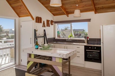 Photo of property in 177 Cook Drive, Whitianga, 3510