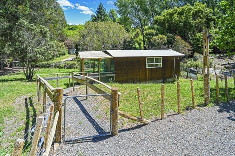 Photo of property in 51 Longview Road, Poraiti, Napier, 4182