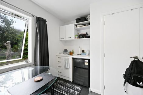Photo of property in 5/5 Edgecumbe Street, Whitiora, Hamilton, 3200