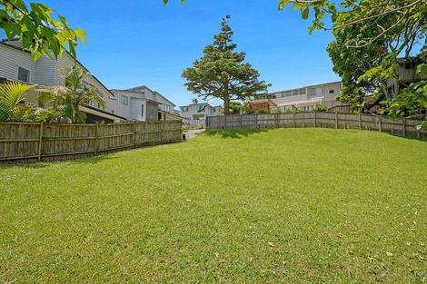 Photo of property in 86 Schnapper Rock Road, Schnapper Rock, Auckland, 0632