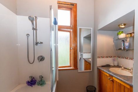 Photo of property in 72 Glen Road, The Glen, Dunedin, 9011