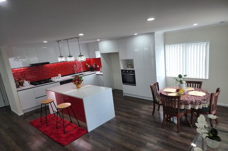 Photo of property in 169a Russell Road, Manurewa, Auckland, 2102