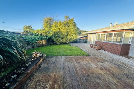 Photo of property in 12 Stanford Street, Albany, Auckland, 0632