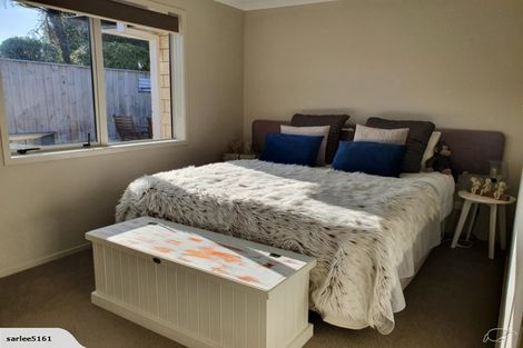 Photo of property in 22 Butterworth Crescent, Papamoa Beach, Papamoa, 3118