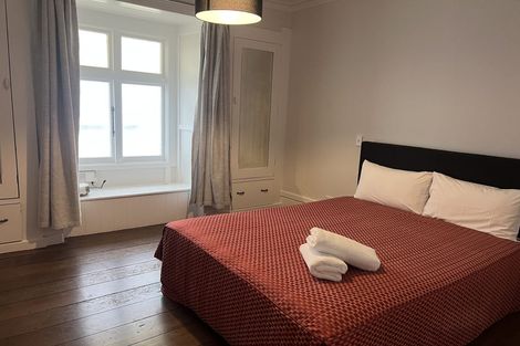 Photo of property in 295 Marine Parade, Napier South, Napier, 4110