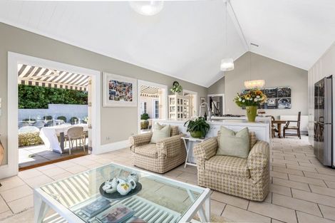 Photo of property in 70 Te Moana Road, Waikanae Beach, Waikanae, 5036