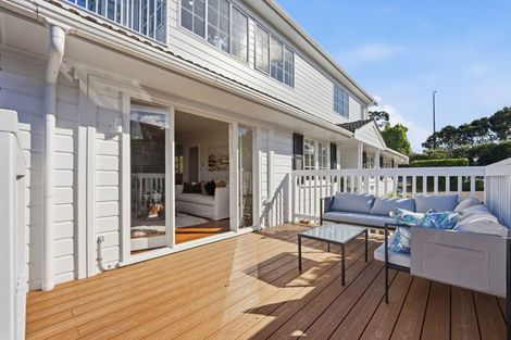 Photo of property in 355 East Coast Road, Mairangi Bay, Auckland, 0630