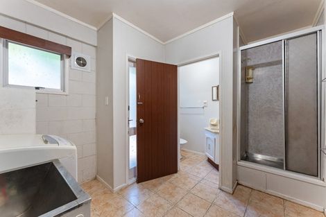 Photo of property in 8 Mcdowell Crescent, Hillcrest, Auckland, 0627