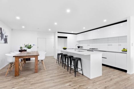 Photo of property in 77 Valley Road, Pukekohe, 2120