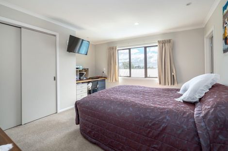 Photo of property in 19 Kauri Place, Pahiatua, 4910