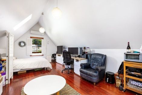 Photo of property in 227 Tinakori Road, Thorndon, Wellington, 6011