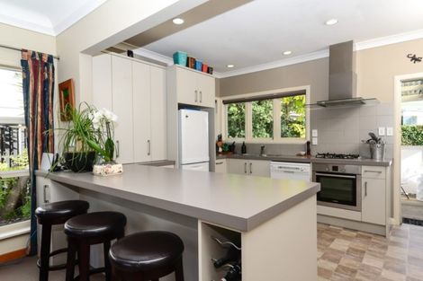 Photo of property in 104 Tuhikaramea Road, Dinsdale, Hamilton, 3204