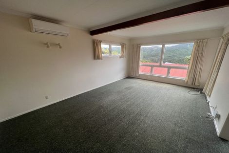 Photo of property in 7 Denbigh Way, Wilton, Wellington, 6012