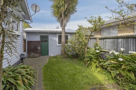 Photo of property in 74 Avalon Street, Richmond, Christchurch, 8013