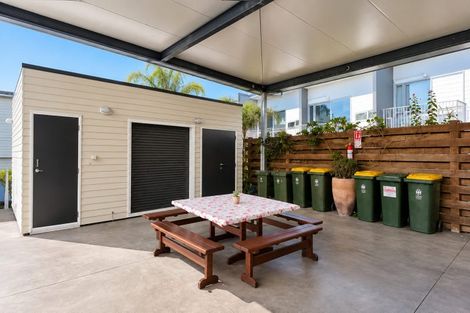 Photo of property in 98/7 Kelvin Hart Drive, East Tamaki, Auckland, 2013