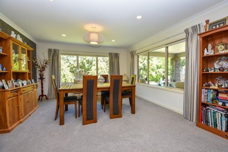 Photo of property in 5 Tararua Crescent, Carterton, 5713