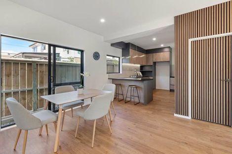 Photo of property in 27a Pah Road, Papatoetoe, Auckland, 2025