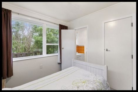 Photo of property in 32 Branscombe Street, Johnsonville, Wellington, 6037
