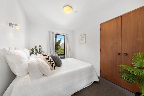 Photo of property in 25b Williams Street, Sunshine Bay, Queenstown, 9300