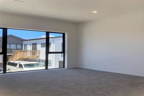 Photo of property in 50 Opoka Street, Papakura, 2110