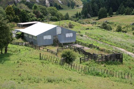 Photo of property in 32 Ri Road, Uruti, 4378