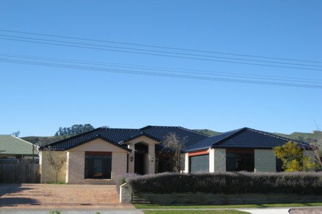 Photo of property in 24 Arataki Road, Havelock North, 4130