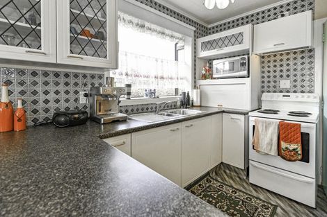 Photo of property in 418 Huia Street, Camberley, Hastings, 4120