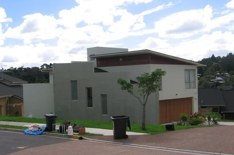 Photo of property in 9 Frenz Drive, Titirangi, Auckland, 0604