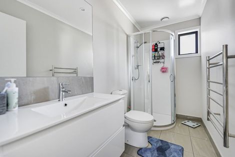 Photo of property in 11a North Ridge Drive, Rototuna North, Hamilton, 3210