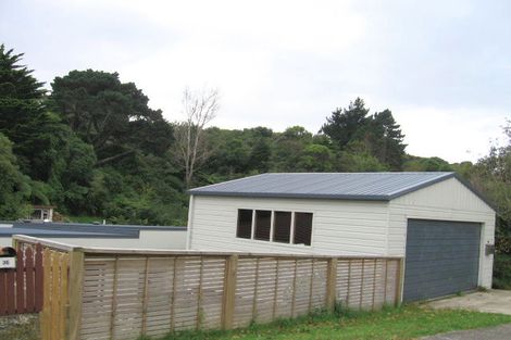 Photo of property in 34 Lincoln Avenue, Tawa, Wellington, 5028
