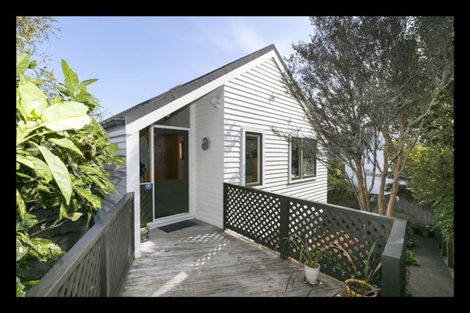 Photo of property in 4 Clive Road, Khandallah, Wellington, 6035