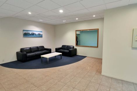 Photo of property in Terrace Tower Apartments, 10a/126 The Terrace, Wellington Central, Wellington, 6011