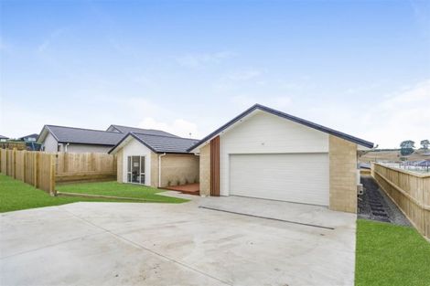 Photo of property in 10 Paiaka Place, Rototuna North, Hamilton, 3210