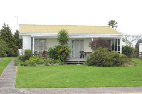 Photo of property in 3 Simpson Place, Whitianga, 3510