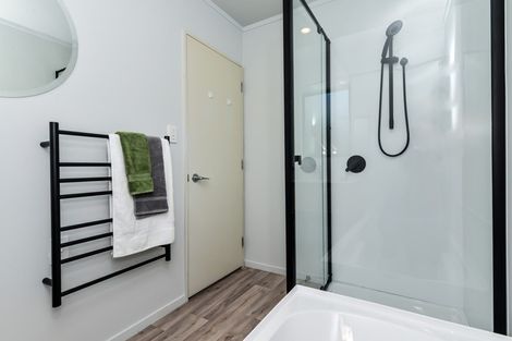 Photo of property in 94 Dixon Road, Glenview, Hamilton, 3206