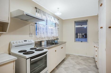 Photo of property in 34 Sombrero View, Ascot Park, Porirua, 5024