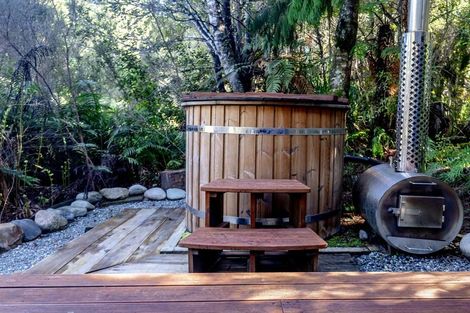 Photo of property in 2 Sanctuary Place, Kumara Junction, Hokitika, 7882