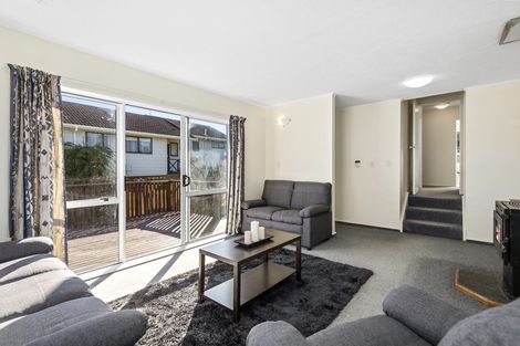 Photo of property in 66 Dominica Crescent, Grenada Village, Wellington, 6037