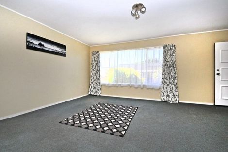 Photo of property in 3/69 Titirangi Road, New Lynn, Auckland, 0600