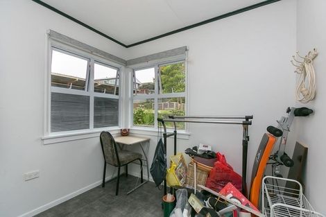 Photo of property in 880 Devon Road, Bell Block, New Plymouth, 4312