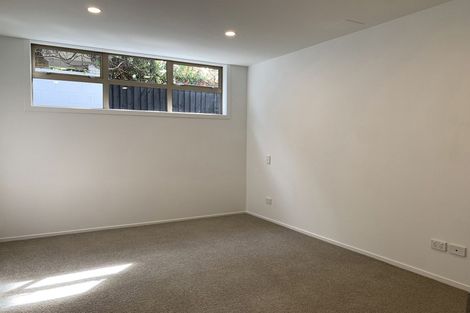Photo of property in 323 Cambridge Terrace, Christchurch Central, Christchurch, 8013